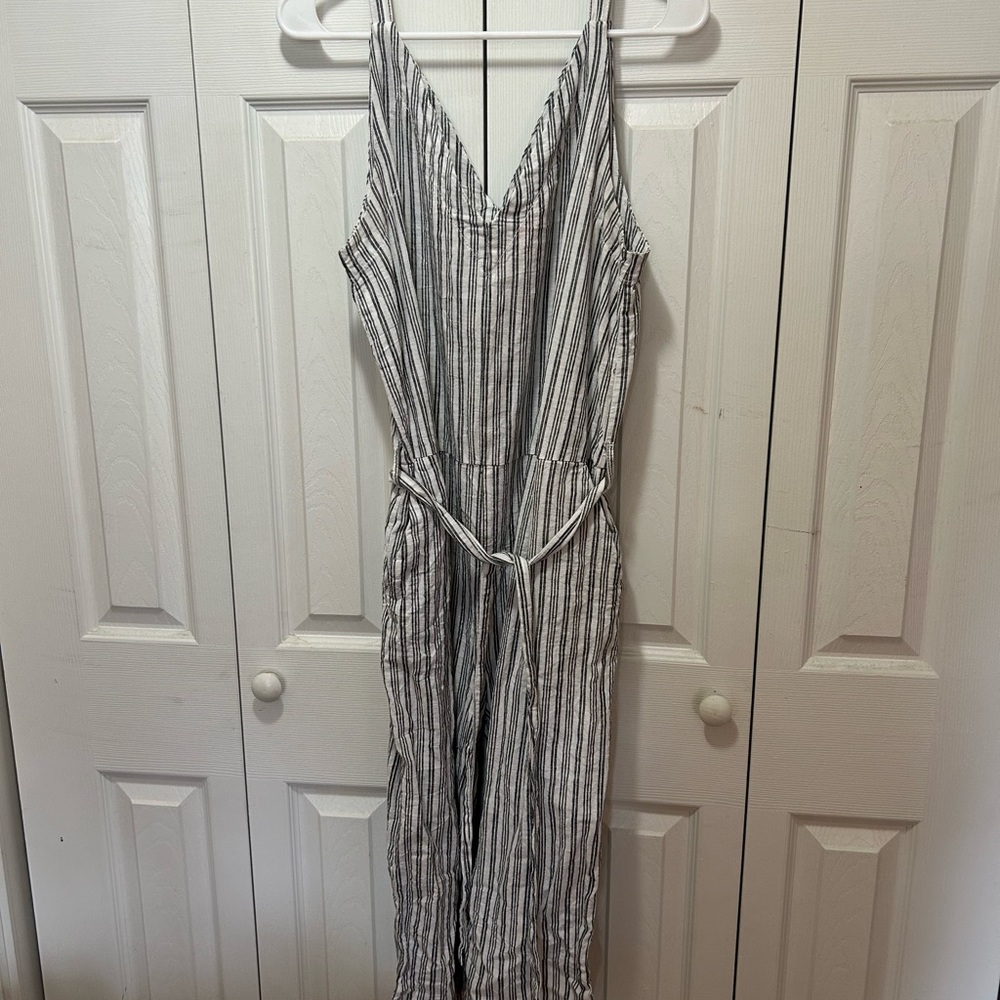 Striped Sleeveless Jumpsuit
